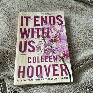 It Ends With Us- Colleen Hoover